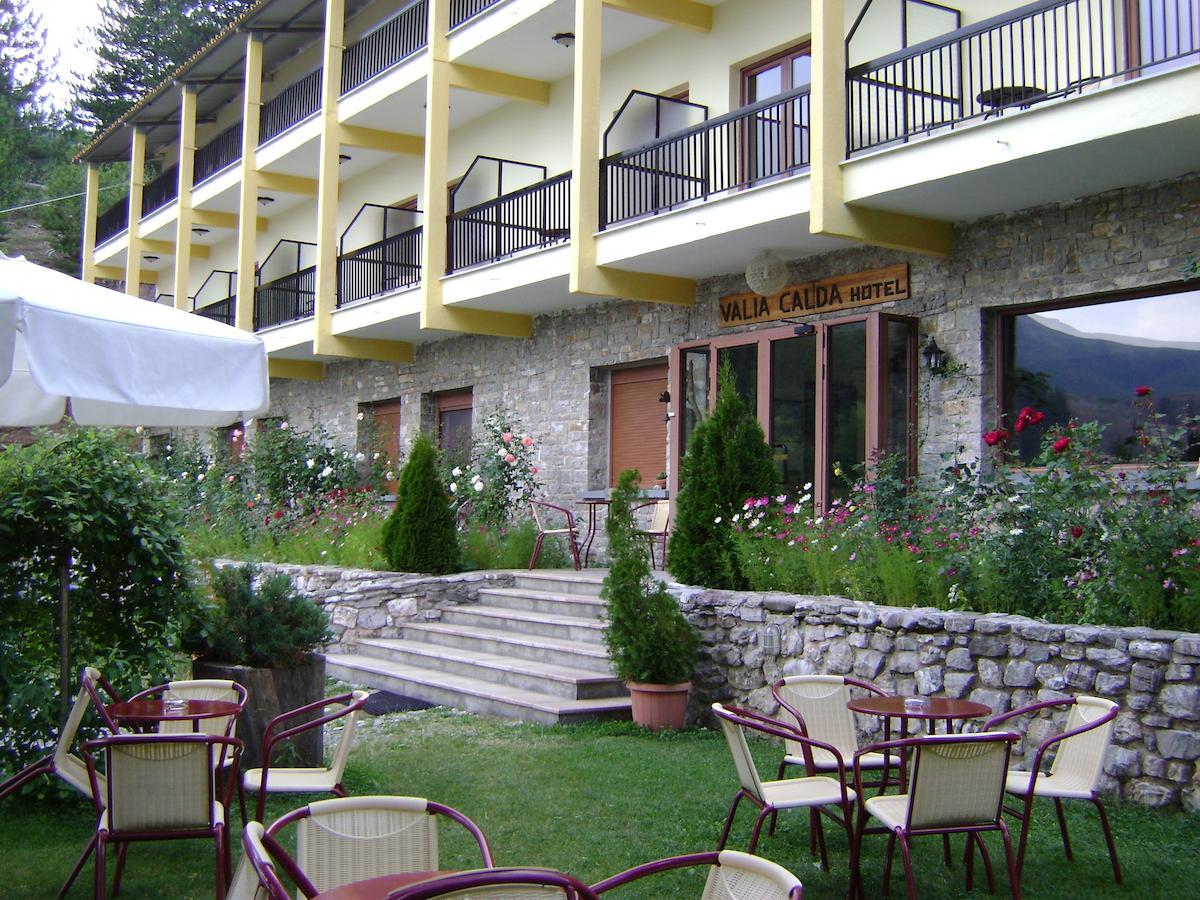 Valia Calda Hotel Perivoli  Exterior foto
