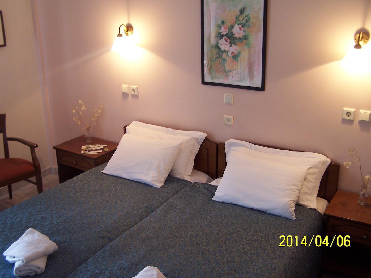 Valia Calda Hotel Perivoli  Quarto foto