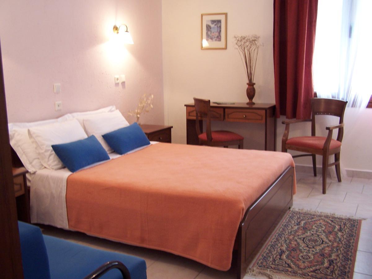 Valia Calda Hotel Perivoli  Quarto foto